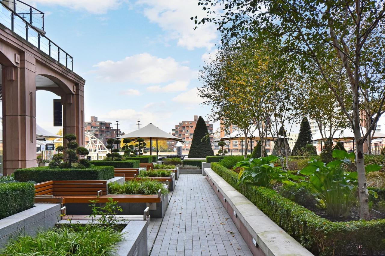 St George Wharf Londres Exterior foto